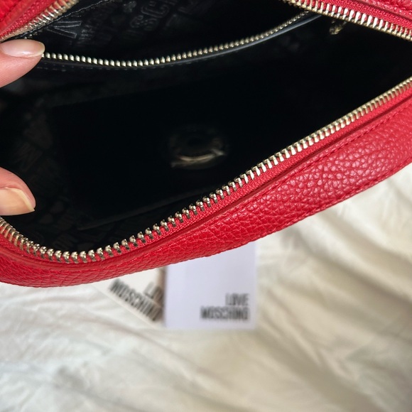 🆕LOVE MOSCHINO Faux croc-effect and pebble leather shoulder bag - Picture 7 of 8